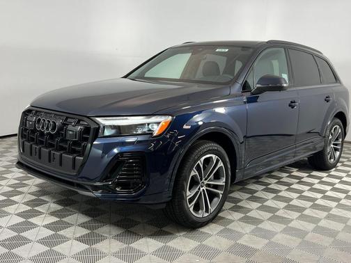 2025 Audi Q7 45 Premium Plus