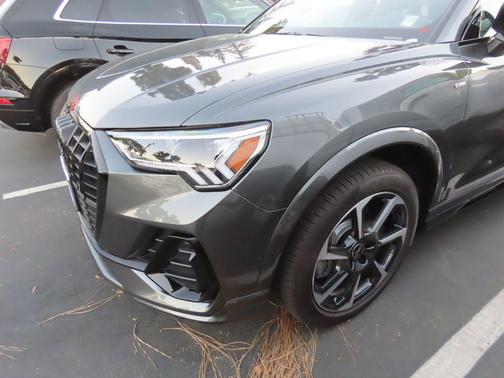 2025 Audi Q3 45 S line Premium Plus