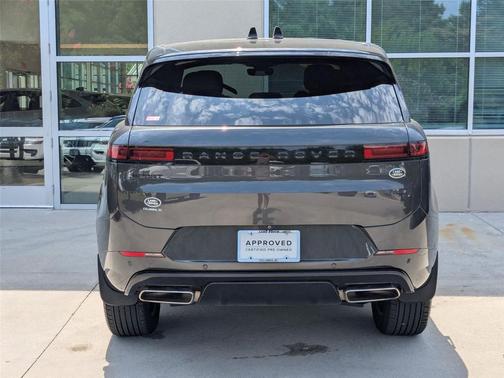 2023 Land Rover Range Rover Sport SE
