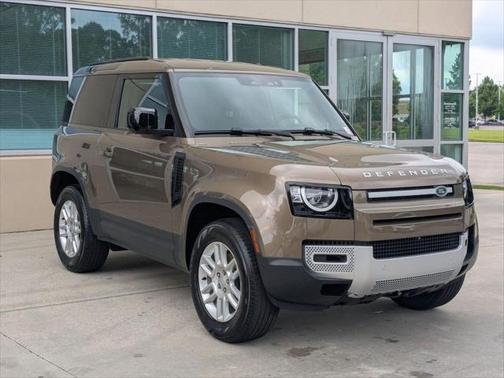 2023 Land Rover Defender 90 S