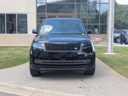 2025 Land Rover Range Rover P530 SE