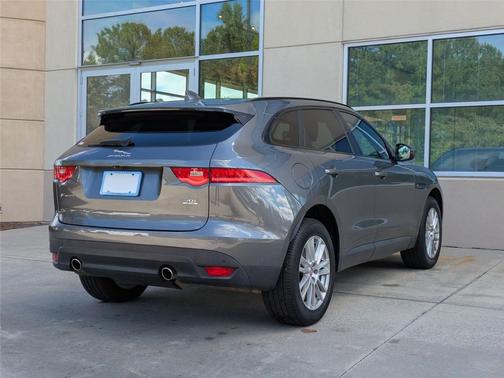 2019 Jaguar F-PACE 30t Prestige