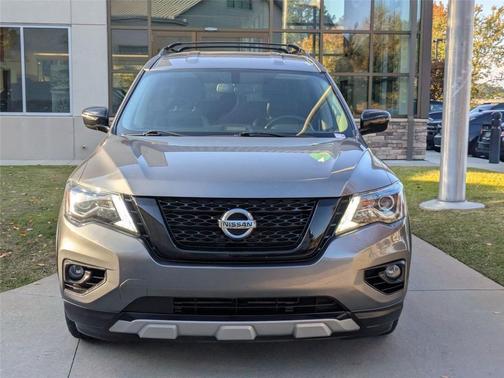 2019 Nissan Pathfinder SV