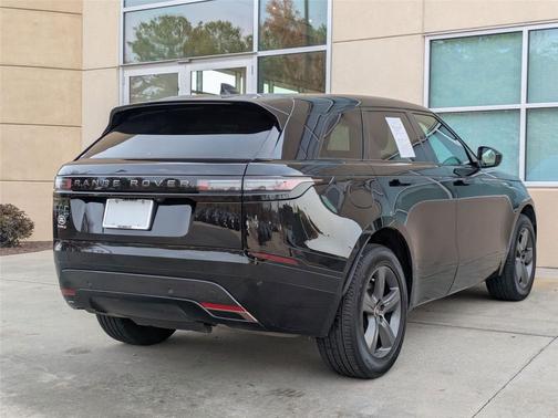 2025 Land Rover Range Rover Velar P400 Dynamic SE