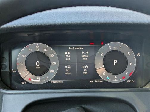 2025 Land Rover Range Rover Velar P400 Dynamic SE