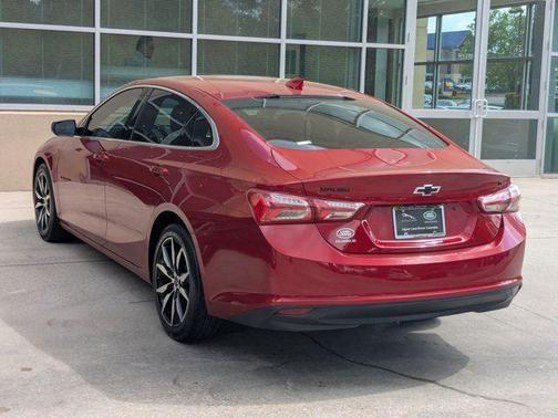 2021 Chevrolet Malibu FWD LT