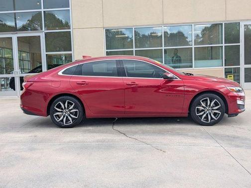 2021 Chevrolet Malibu FWD LT
