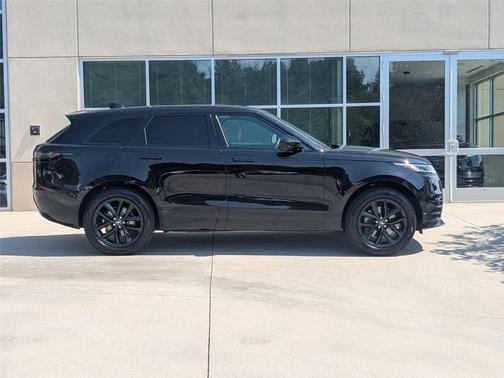 2025 Land Rover Range Rover Velar P250 SE R-Dynamic