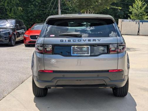 2022 Land Rover Discovery Sport SE