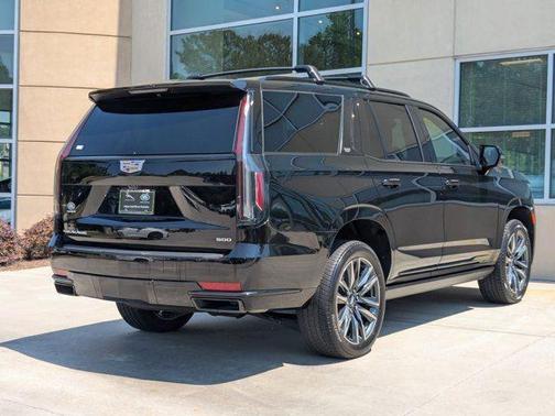 2022 Cadillac Escalade Sport
