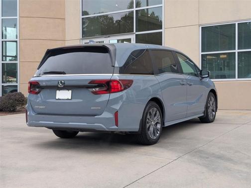 2025 Honda Odyssey Touring