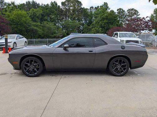 2021 Dodge Challenger SXT
