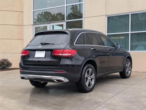 2017 Mercedes-Benz GLC 300 Base