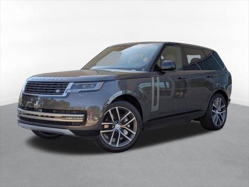 2025 Land Rover Range Rover P550e SE