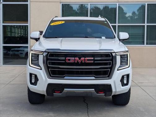 2023 GMC Yukon 4WD AT4
