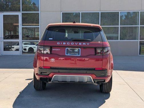 2025 Land Rover Discovery Sport S