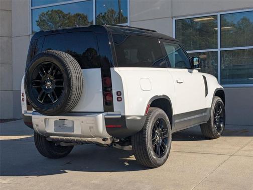 2025 Land Rover Defender 90 P300 S