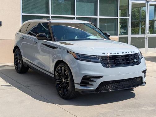 2026 Land Rover Range Rover Velar P250 SE R-Dynamic