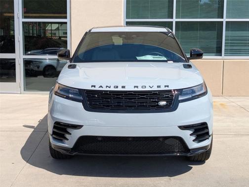 2026 Land Rover Range Rover Velar P250 SE R-Dynamic