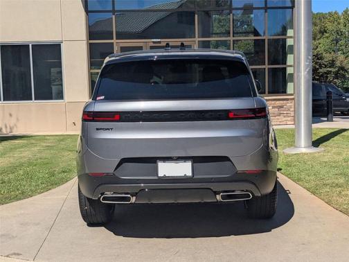 2025 Land Rover Range Rover Sport SE