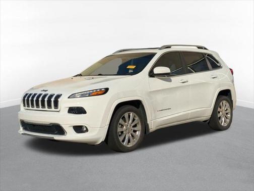 2017 Jeep Cherokee Overland
