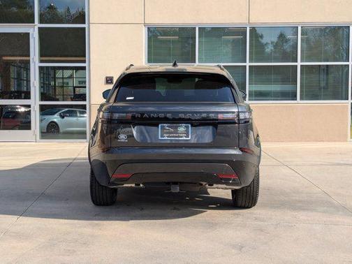 2026 Land Rover Range Rover Velar P250 SE R-Dynamic