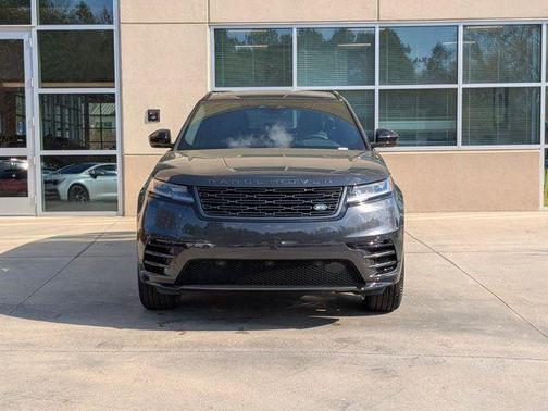2026 Land Rover Range Rover Velar P250 SE R-Dynamic