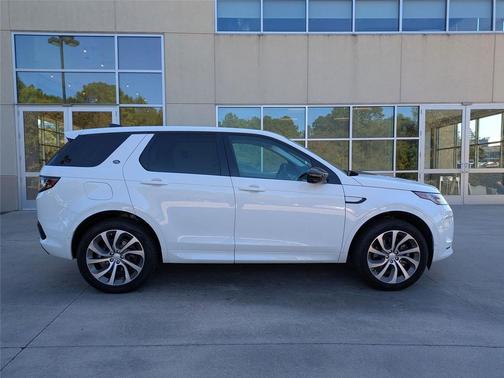 2025 Land Rover Discovery Sport S