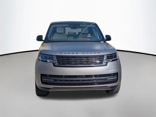Flux Silver SV Bespoke Ultra Metallic Gloss 2026 Land Rover Range Rover P400 SE 7 Seat