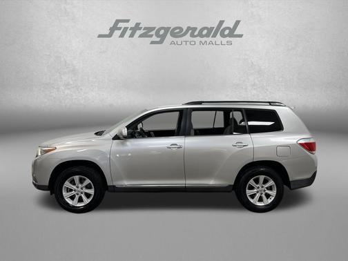 2013 Toyota Highlander SE