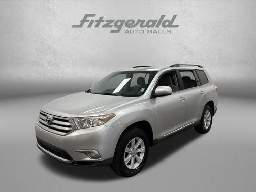 2013 Toyota Highlander SE