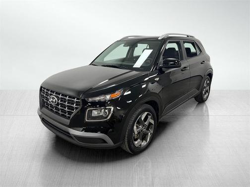 2022 Hyundai VENUE SEL