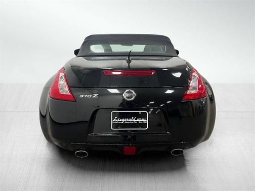 2014 Nissan 370Z Base