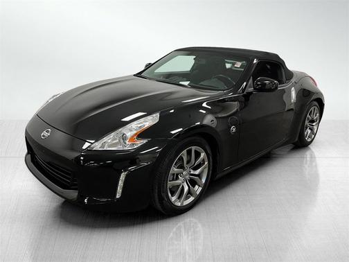 2014 Nissan 370Z Base