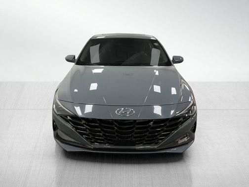 2022 Hyundai ELANTRA HEV Limited