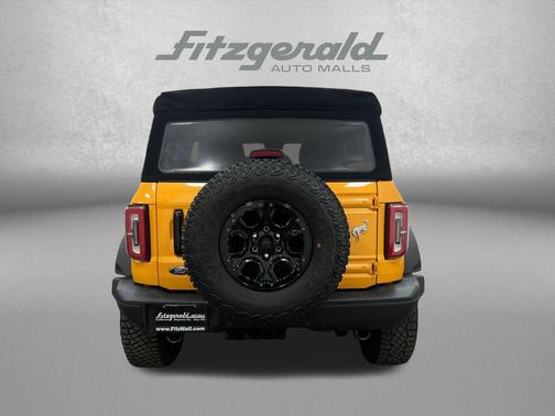 Cyber Orange Metallic Tricoat 2021 Ford Bronco Badlands