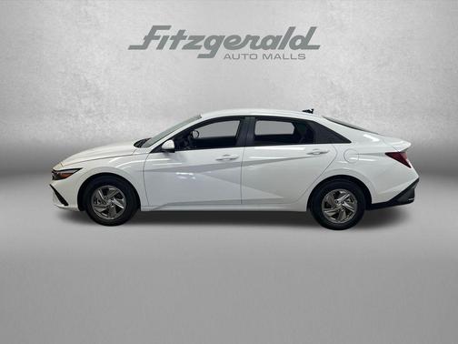 Serenity White Pearl 2026 Hyundai ELANTRA SE