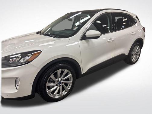 2021 Ford Escape Titanium