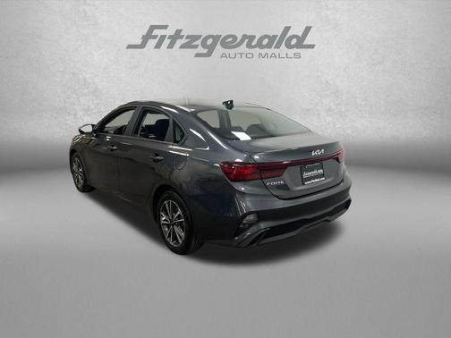 Gravity Gray 2024 Kia Forte LXS