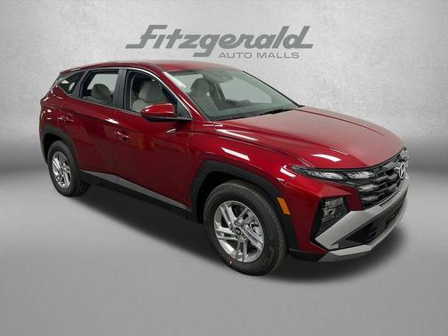 2026 Hyundai TUCSON SE