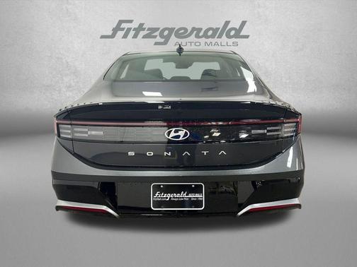 2026 Hyundai SONATA SEL