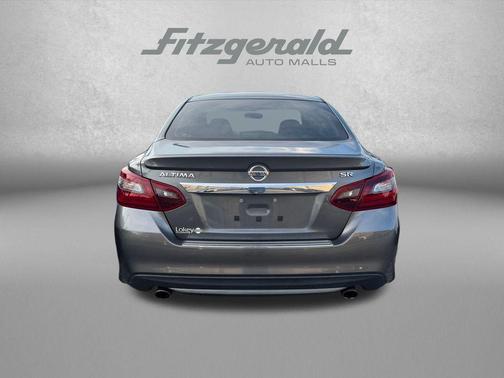 Gun Metallic 2017 Nissan Altima 2.5 SR