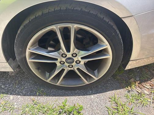 Ingot Silver Metallic 2016 Ford Fusion Titanium