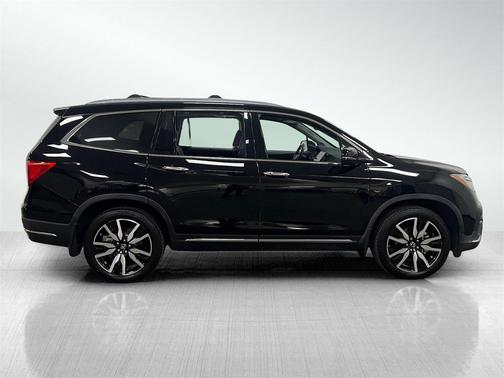 2021 Honda Pilot Touring 8-Passenger