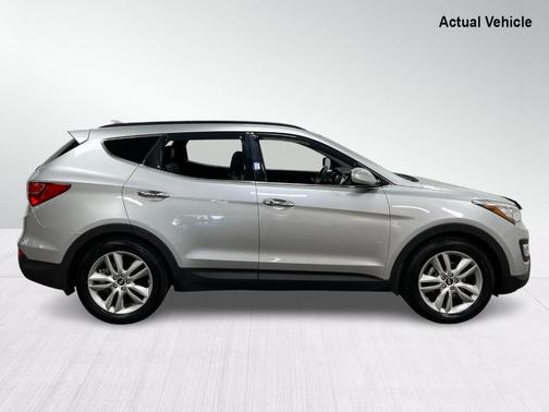 Photo 5 of 32 of 2016 Hyundai Santa Fe Sport 2.0L Turbo