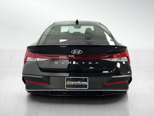 2026 Hyundai ELANTRA Sport