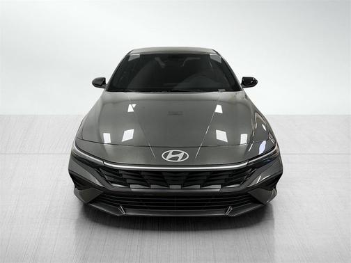 2025 Hyundai ELANTRA Sport