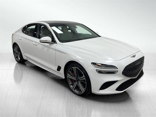 2025 Genesis G70 2.5T