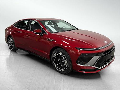 2026 Hyundai SONATA SEL