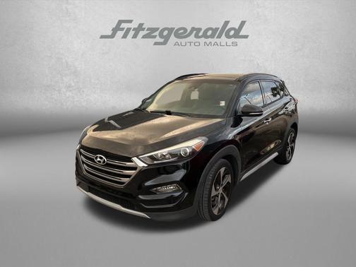 Black Noir Pearl 2017 Hyundai TUCSON Limited